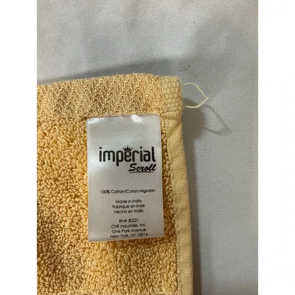 Imperial Scroll Yellow Cotton Bath Towel Set Embossed Jacquard 2 Piece